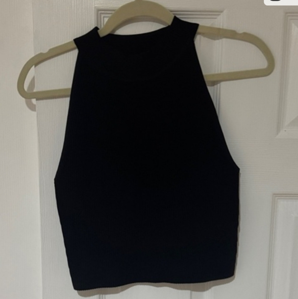BAbaton SCULPT TOP elegant Black Sleeveless Top - Picture 3 of 3